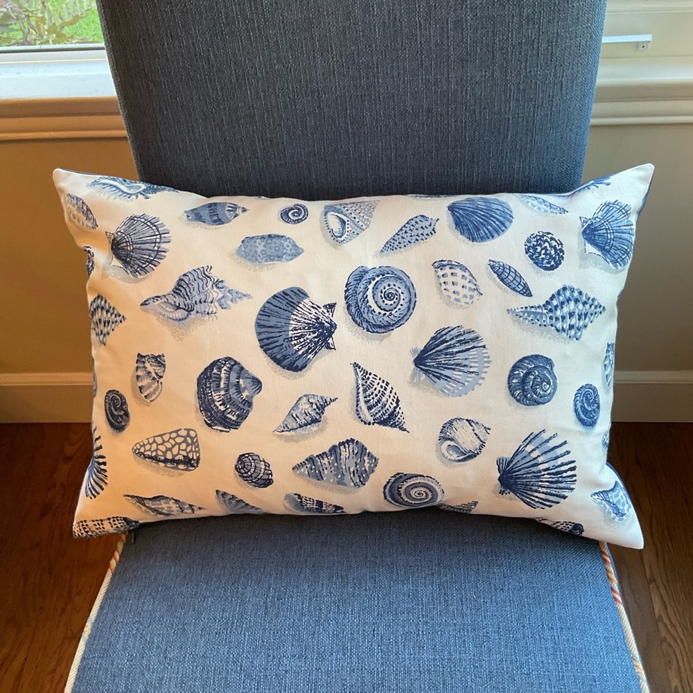 Home Accents - Accent Pillow